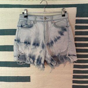 NWOT American eagle highest rise mom jean